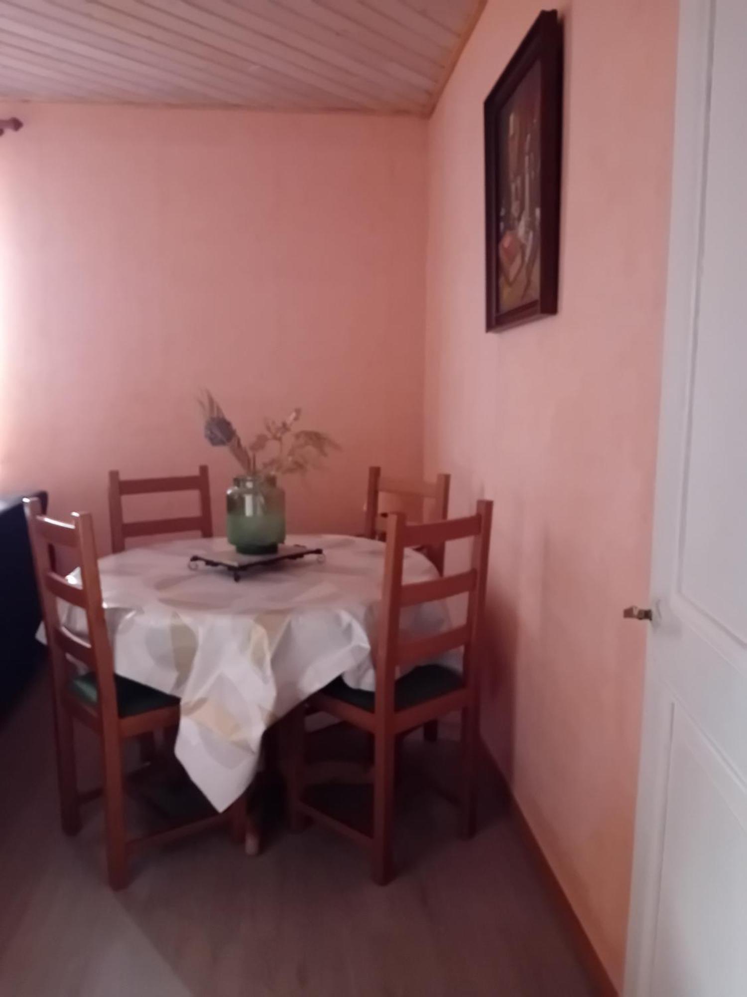 Appartement Spacieux Dans Joli Village Alsacien Chatenois  Exterior photo
